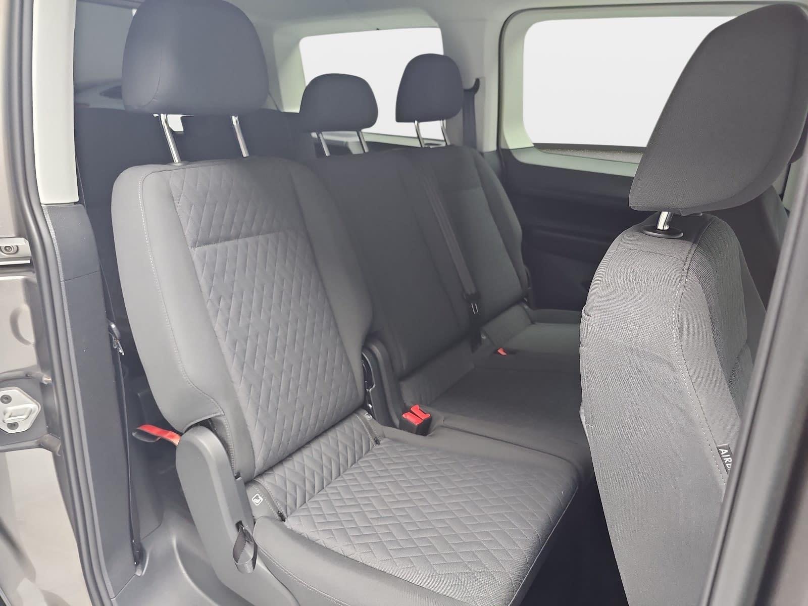 Volkswagen CADDY MAXI 1.5 TSI DSG LIFE APP-CONNECT AHK