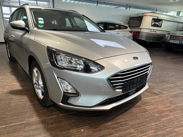 Fahrzeugabbildung Ford Focus Turnier Cool & Connect*CarPlay*RFK*SHZ*1.H