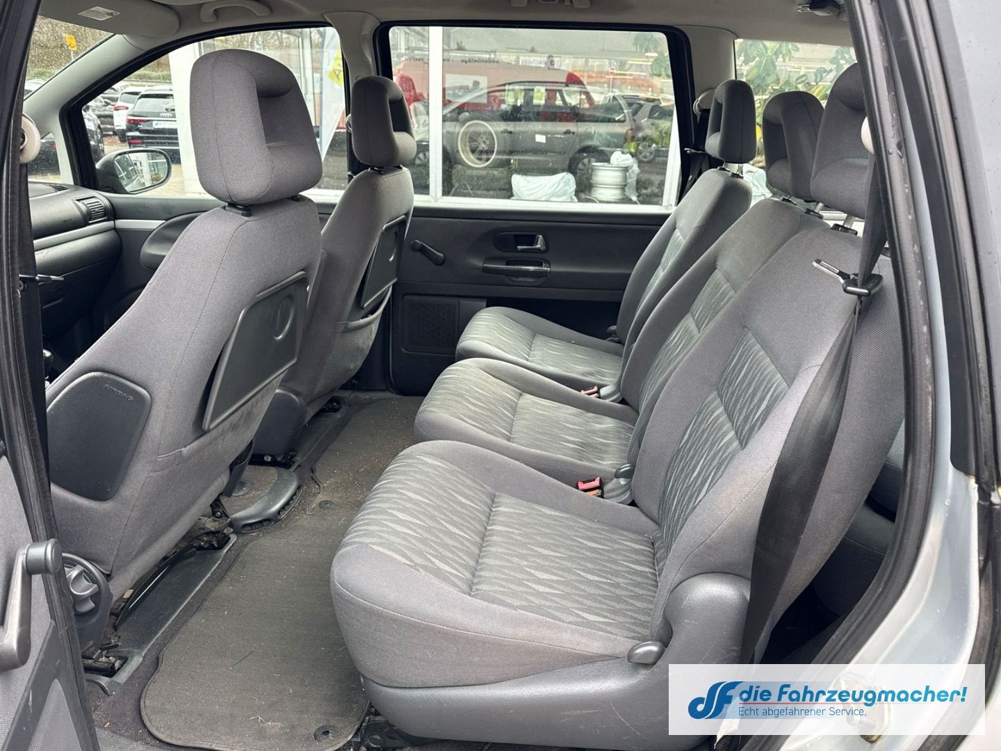 Fahrzeugabbildung Ford Galaxy Trend AHK Klima Beheizb. Frontsch *EXPORT