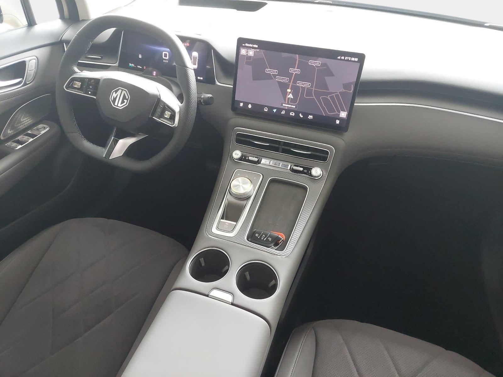 MG S6 EV