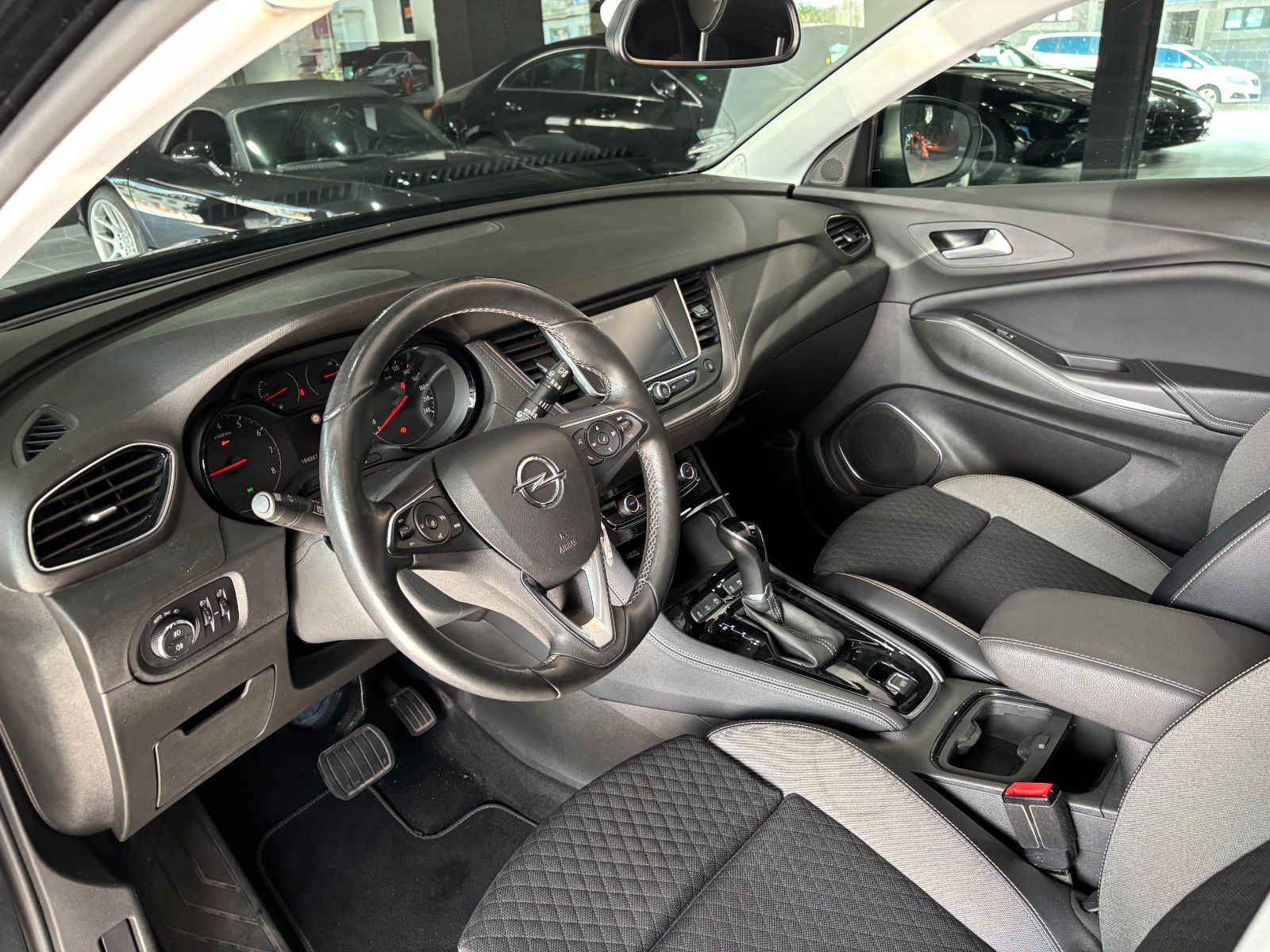 Fahrzeugabbildung Opel Grandland (X) *Klimaauto.*PDC*SHZ+L-Heizung*ACC