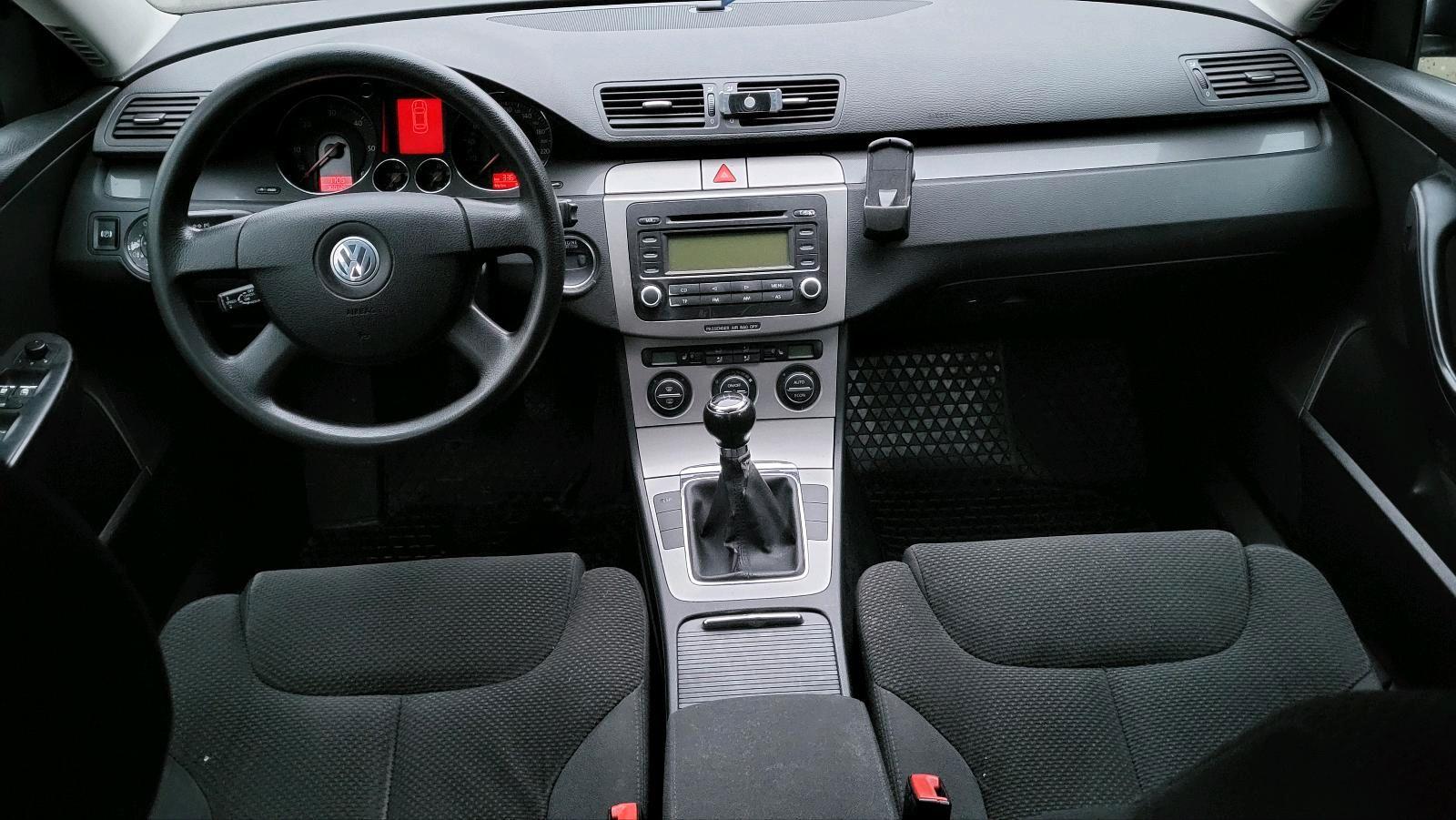 Volkswagen Passat 2005 — photo 8