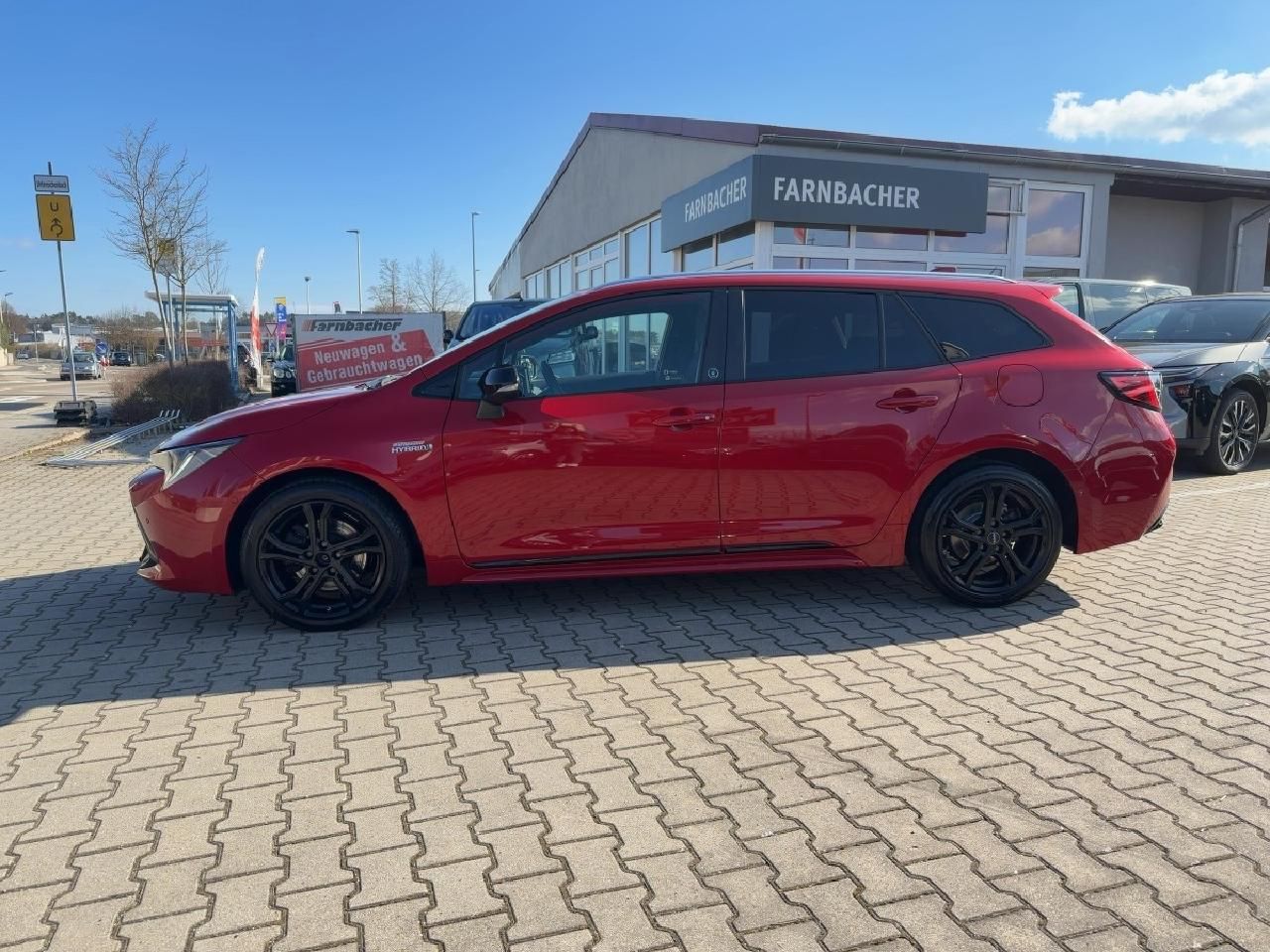 Fahrzeugabbildung Toyota Corolla TS 2,0 Hybrid Team D *ACC *SHZ *CAM*