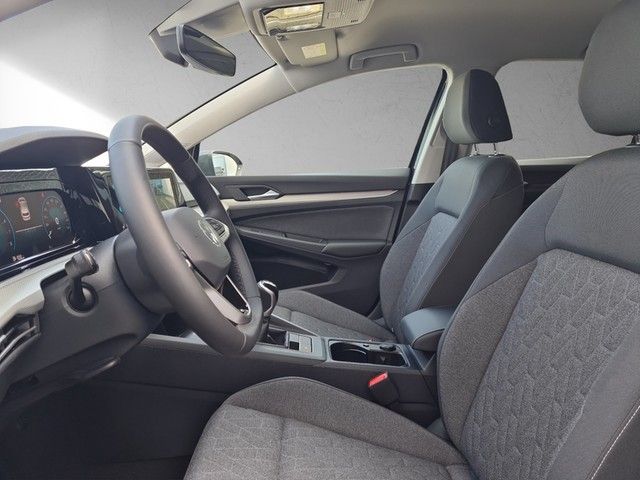 Fahrzeugabbildung Volkswagen Golf VIII 1,0 TSI Move LED Climatronic AID RFK S