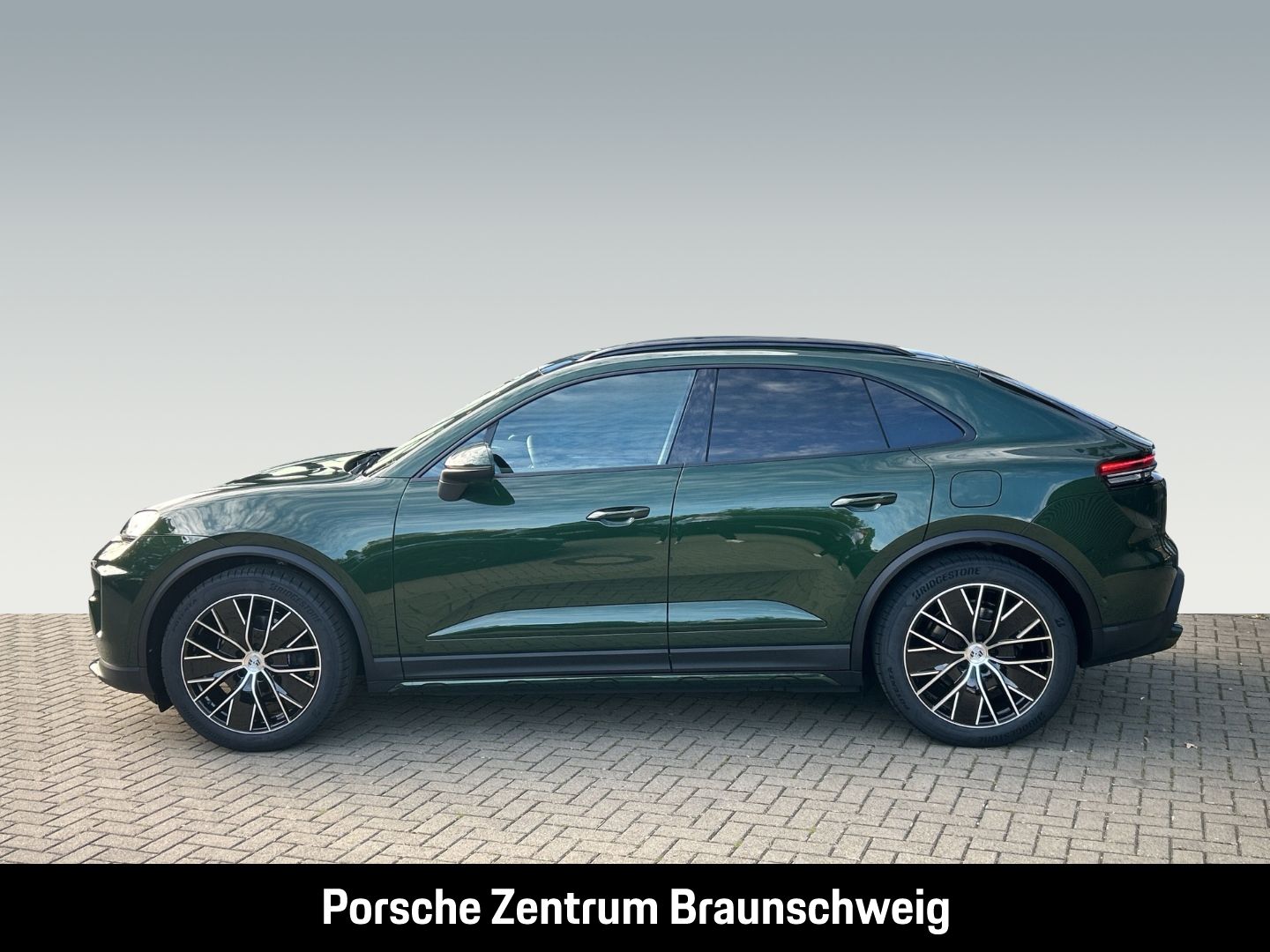 Porsche Macan 4 imagem 2