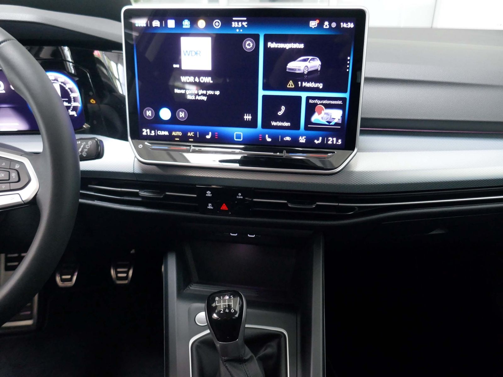 Fahrzeugabbildung Volkswagen Golf VIII GOAL 1.5 TSI | LED RFK ACC Sitzhzg.