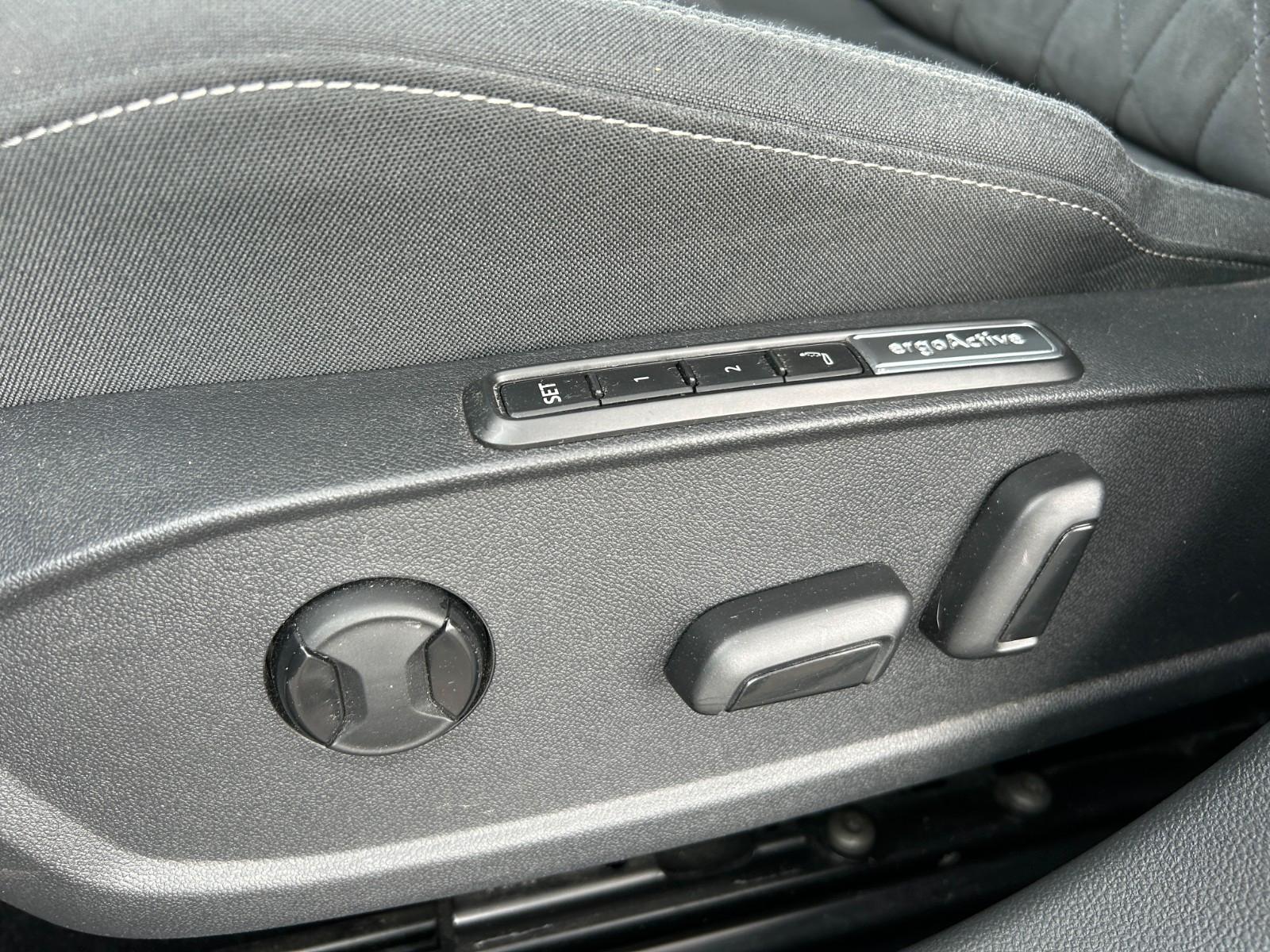 Volkswagen Golf VIII Variant Style 2.0 TSI 4Motion Kamera, миниатюра 11