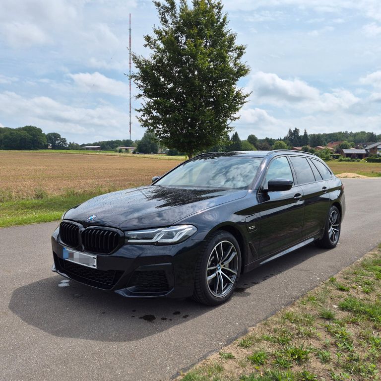 Image of BMW 530