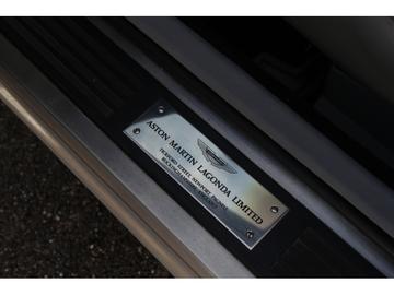 صورة مصغرة 11 لـ 1999 Aston Martin V8 VANTAGE