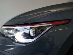 Fahrzeugabbildung Volkswagen Golf VIII GTI 2.0 TSI | LED ACC Navi