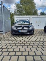 Mercedes-Benz Das Auto ist für sein Alter und seine Lauf... - Mercedes-Benz Alt