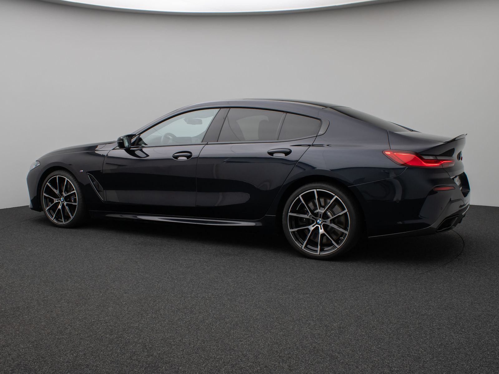 Fahrzeugabbildung BMW M850i xD GC 360° Laser SoftCl DAB Individual 20"