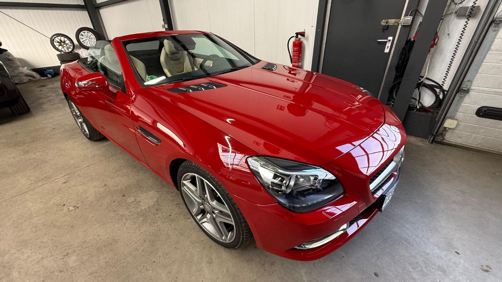 Mercedes-Benz SLK 300 Auto. Leder  Airscarf  AMG Harman/Kardo