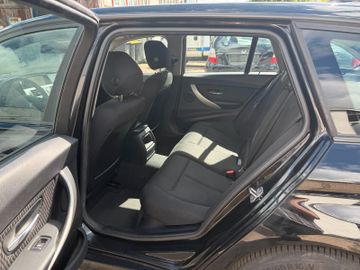 BMW 318 - 12
