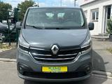 Renault Trafic 2.0 dCi Automatik 8-Sitze L2H1 / 1. Hand - Renault Trafic in Mannheim