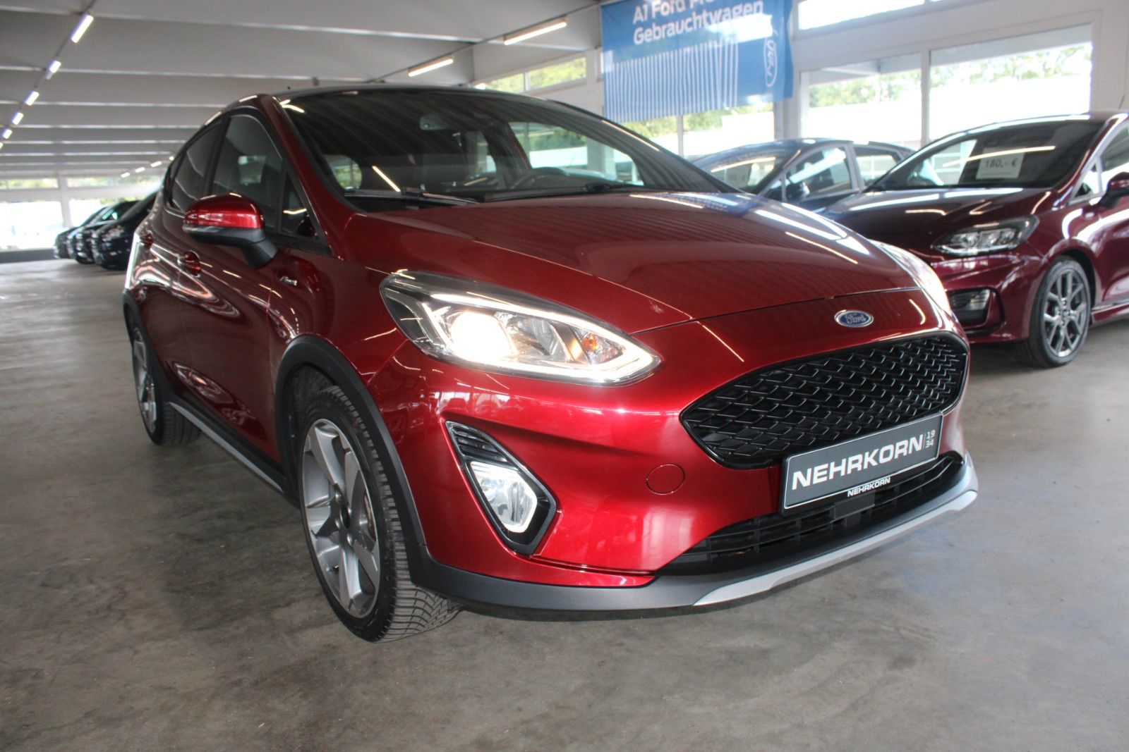 Fahrzeugabbildung Ford Fiesta ACTIVE PLUS 5T NAVI PANO B&O ACC WinterP