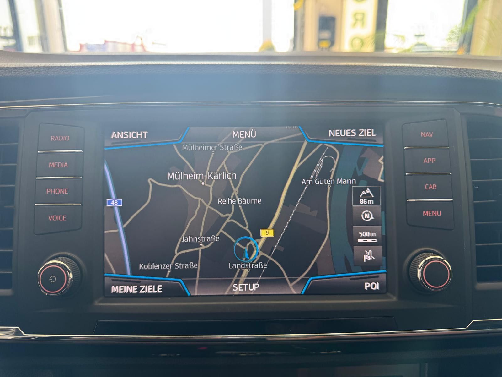 Fahrzeugabbildung SEAT Ateca Xcellence 4Drive/NAVI/KLIMA/LED