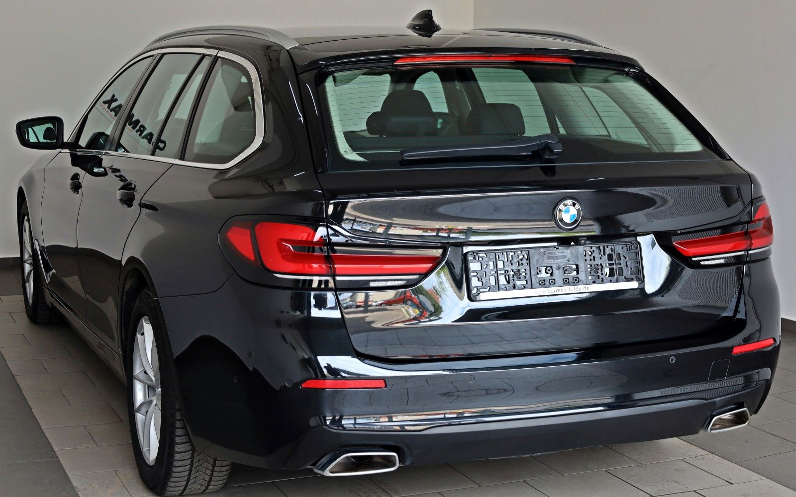 Fahrzeugabbildung BMW 530 d xDrive, Leder,Navi,LED,SH,HUD,Kamera