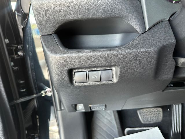 Toyota RAV 4  Hybrid x2 Business Edition *wenig KM !!!*