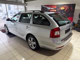 Skoda Octavia 1.6 TDI Combi*TÜV NEU*SZH*ALU*3.HAND*PDC - aus 2012: Kombi