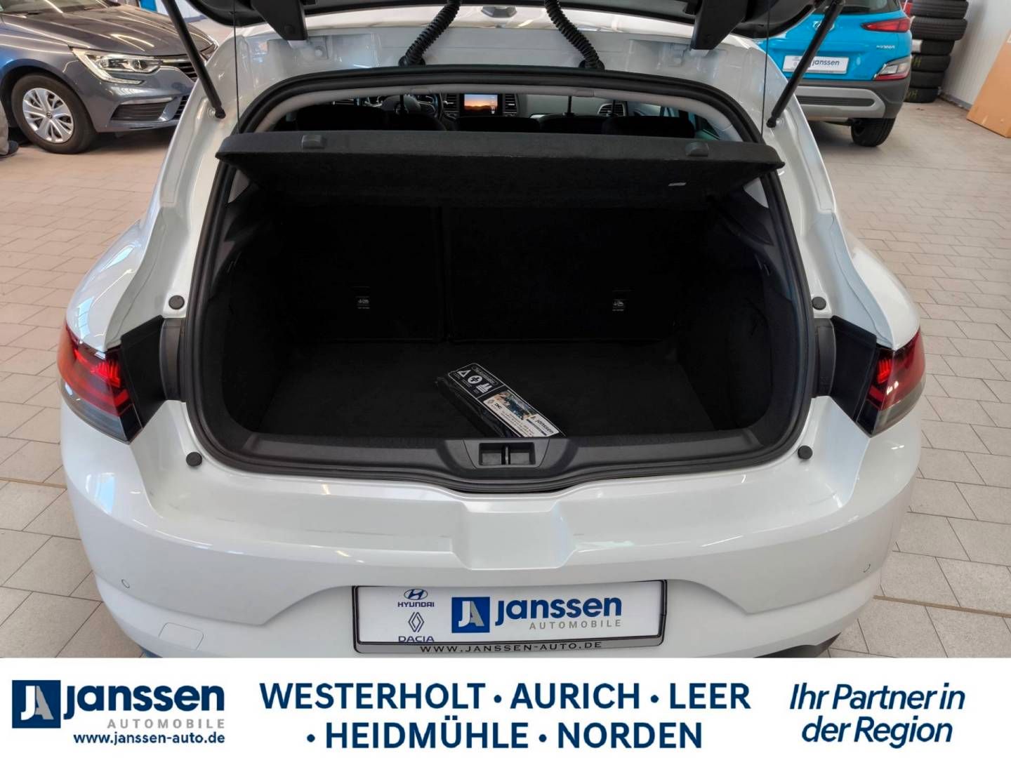Fahrzeugabbildung Renault MEGANE  ZEN TCe 115 GPF