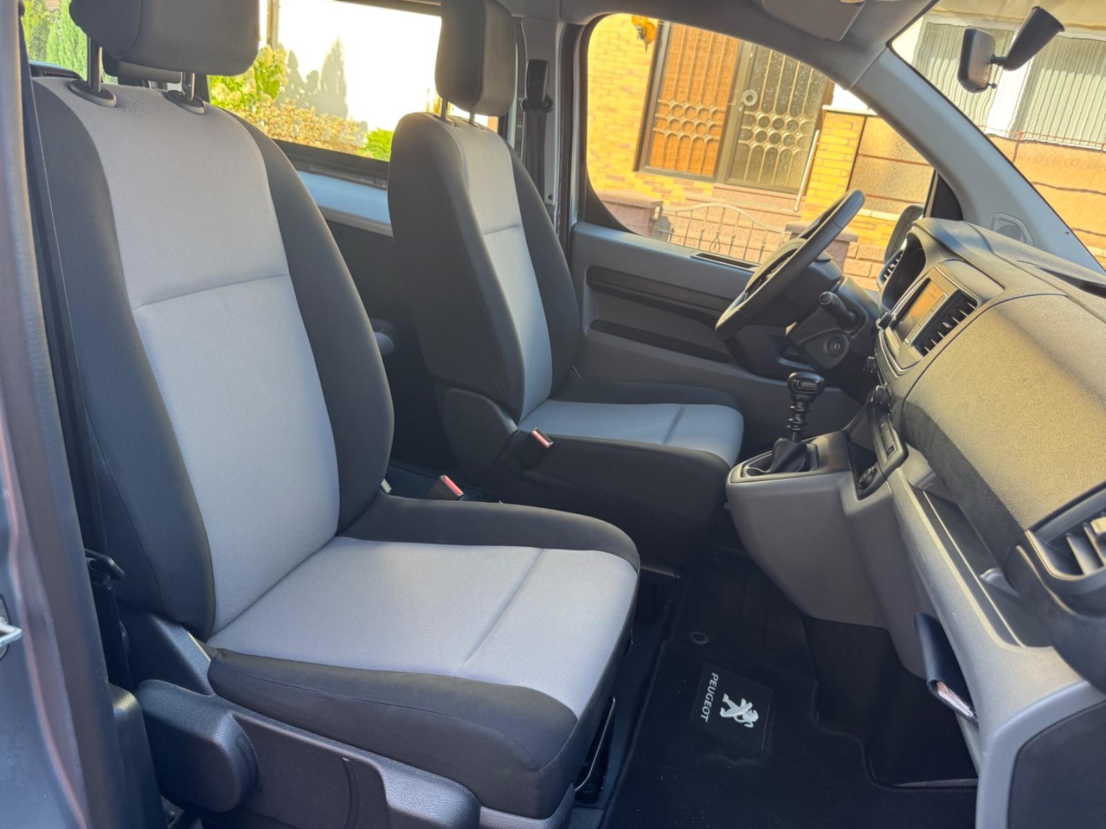 Peugeot Expert Traveller L2 8Sitzer 2xPDC+NAVI+Tempomat
