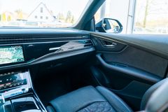 AUDI ABT RSQ8-R 4.0 TFSI quattro/ MASSAGE/ STANDHZG.