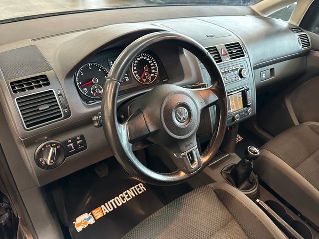 MYAUTOCENTER – Gebraucht- und Jahreswagen mit Werkstattservice in Pfaffenhofen Volkswagen Touran Comfortline *7-Sitzer*Freisprech*Klima*