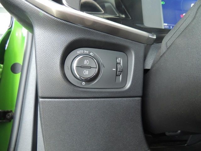 Fahrzeugabbildung Opel Mokka Elegance Navi digitales Cockpit LED Klimaa