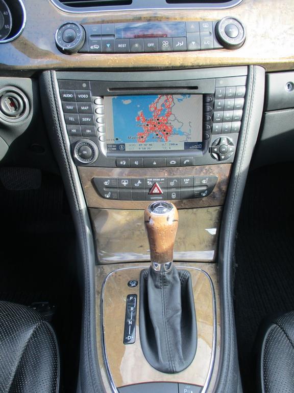 Mercedes-Benz CLS 320