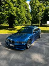 BMW E36 Coupe 328I EstorilBlau - BMW 328 aus 1997: 328i