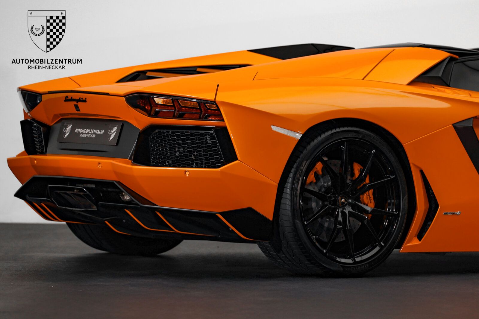 Lamborghini Aventador - Bild 12