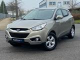 Hyundai ix35 Style AWD*Autom.*Tempo*PDC*SHZ* - gebrauchte Hyundai ix35 aus dem Jahr 2010