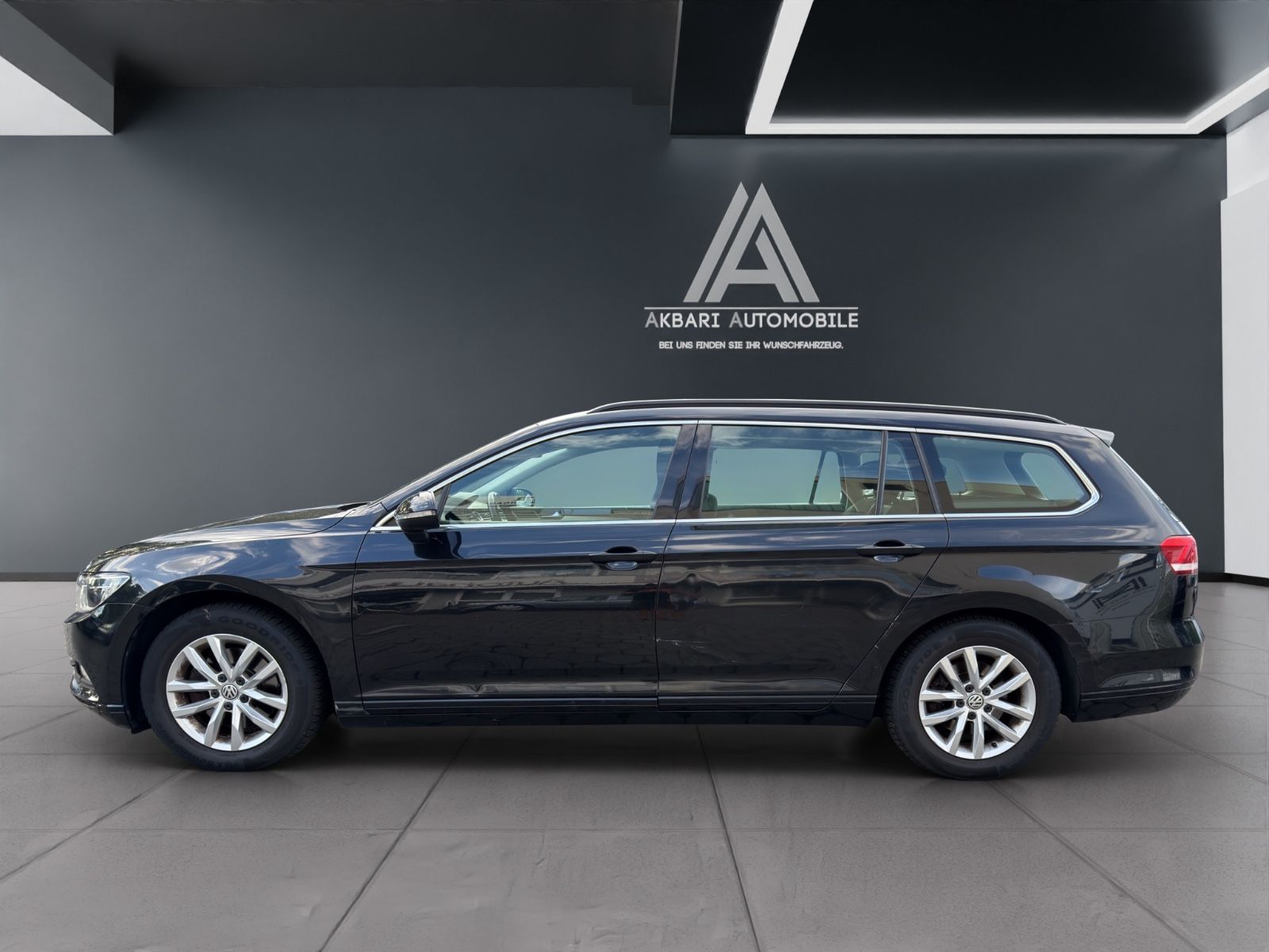 Fahrzeugabbildung Volkswagen Passat Variant Comfortline BMT/Start-Stopp