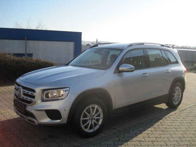 Mercedes-Benz GLB 180d Widescreen Navi R-Cam Panormadach AHK