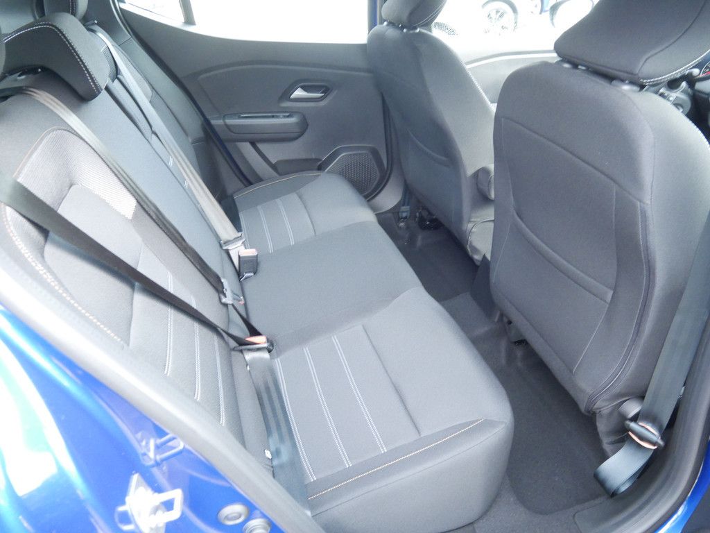 Fahrzeugabbildung Dacia Sandero Stepway Expression TCe 90