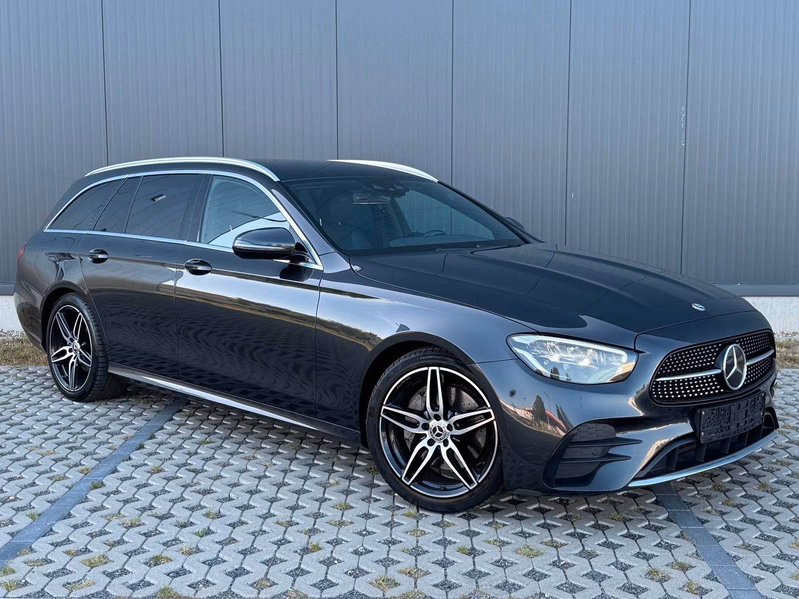 Mercedes-Benz E220d*T-Modell*AMG*Ambiente*AHK*TW*Widescreen*
