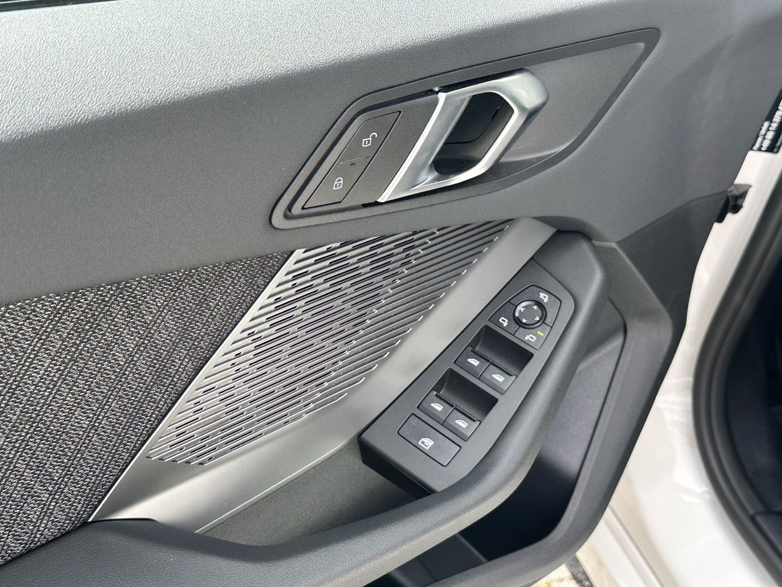BMW 120 - Bild 10