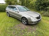 Mercedes-Benz Mercedes E 320 T CDI 4Matic Avantgarde + B... - Mercedes-Benz E 320 aus 2007: Cdi