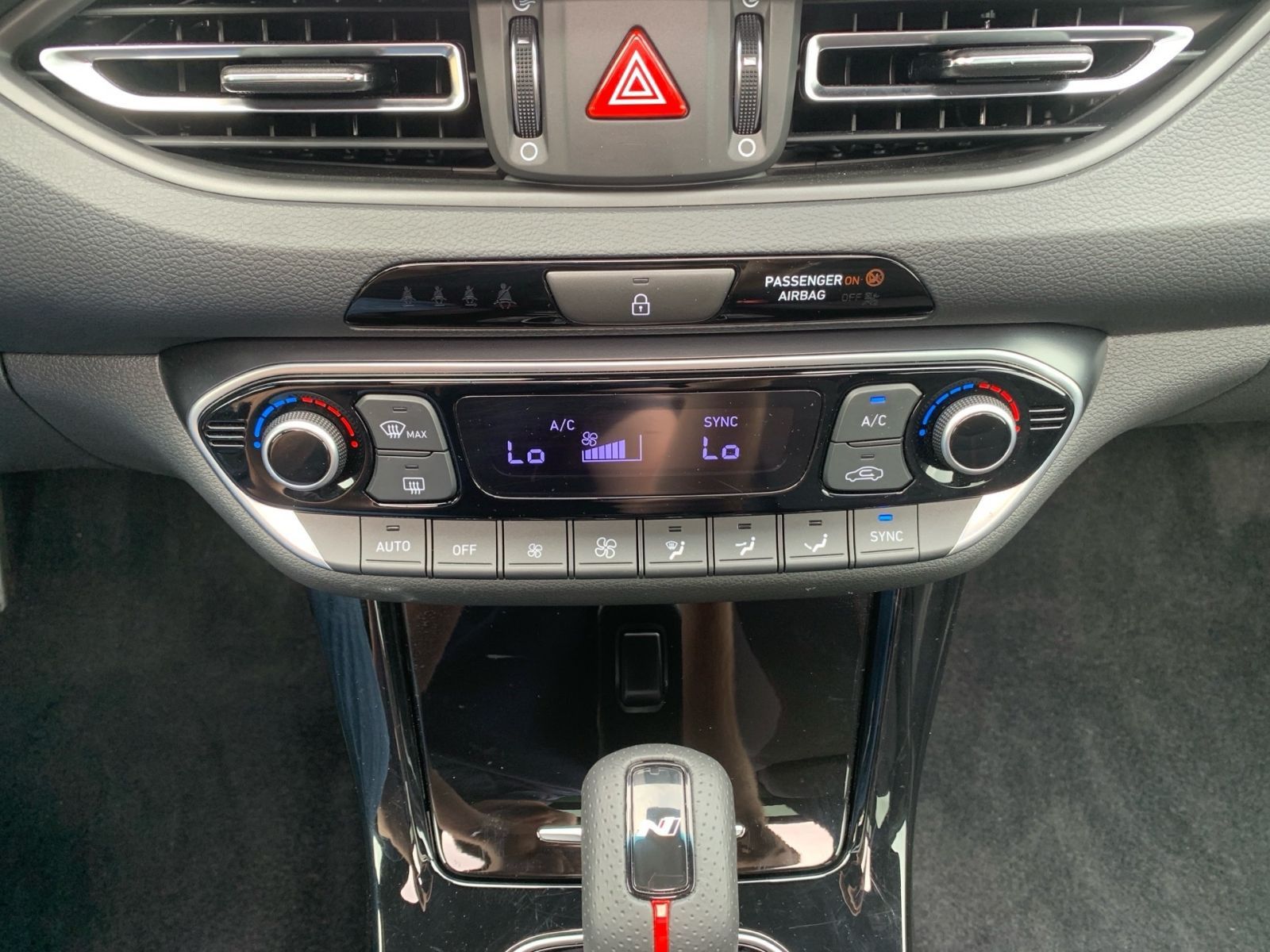 Fahrzeugabbildung Hyundai i30 1.5 T-GDI 7-DCT N Line Mild-Hybrid PanDach