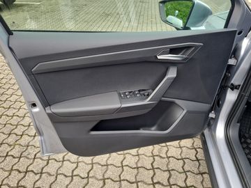 Fahrzeugabbildung SEAT Arona Style 1.0 TSI Klima Navi Rückfahrkamera