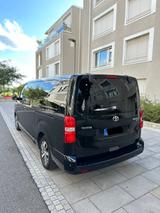 Toyota Proace (Verso) 2,0-l-D-4D 130kW L2 (Langversion) - Toyota Proace (Verso) von privat