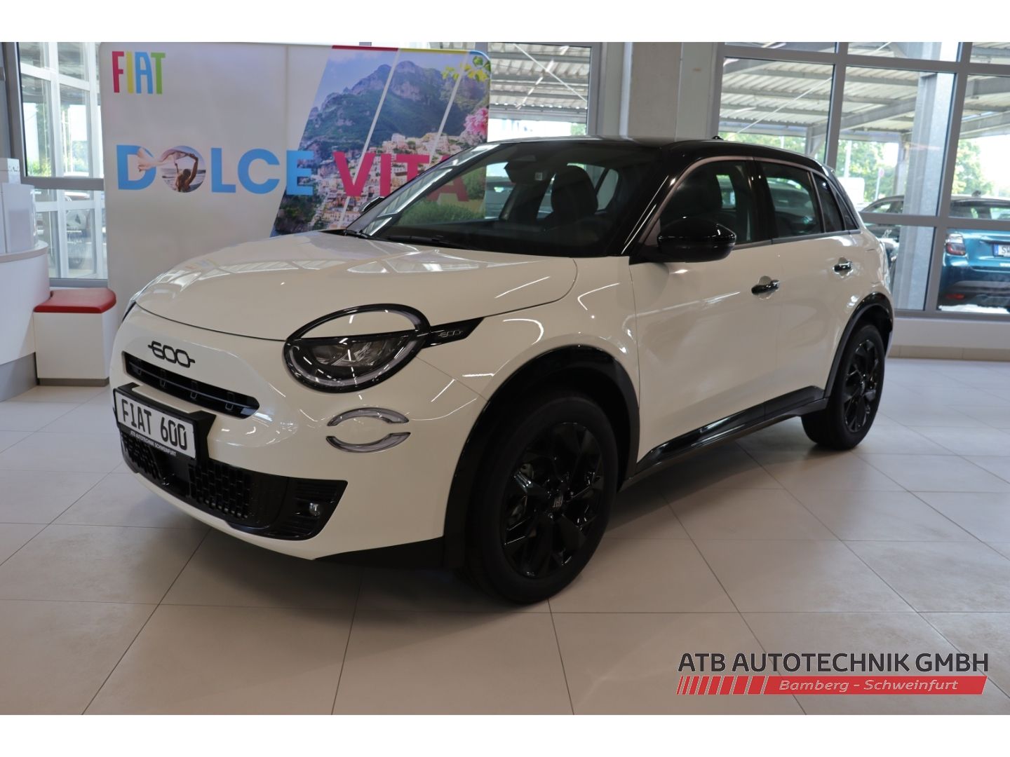 Fahrzeugabbildung Fiat 600 Street 1.2l 100PS M/T LED Apple CarPlay Klim