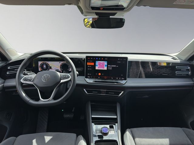 Tiguan 1.5 eTSI 110 kW Elegance DSG AHK ACC 360°