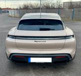 Porsche Taycan4SCrossTurismo,HA-Lenkung,Head-UP,Bose - Porsche: Beige