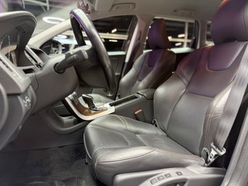 Volvo XC60 - 11