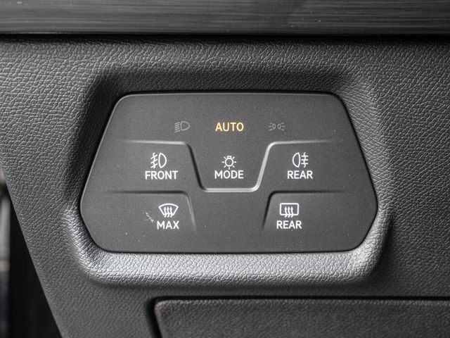Leon 1.5 TSI KEYLESS PDC SHZ KAMERA NAVI ACC LED
