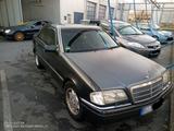 Mercedes-Benz w202 c280 elegance mit Gasanlage - gebrauchte Mercedes-Benz C 280 aus dem Jahr 1996