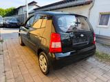 Kia Picanto LX - Kia Picanto: Lx