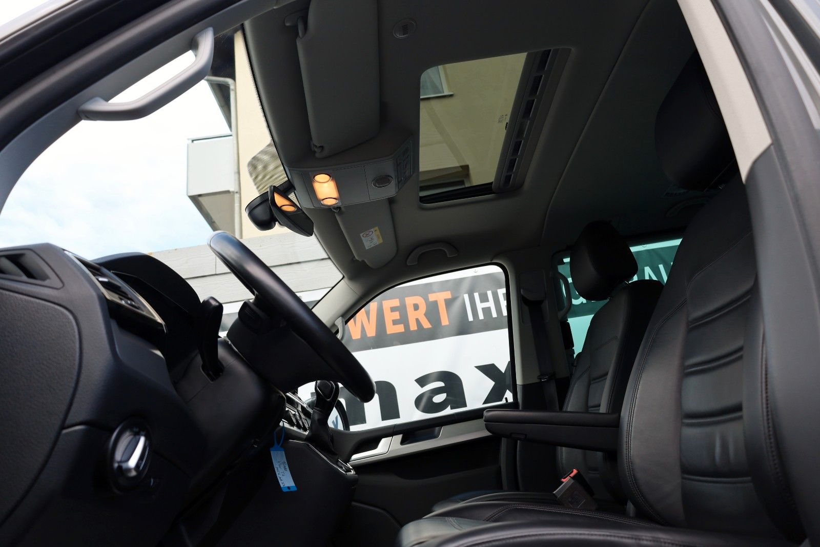 Fahrzeugabbildung Volkswagen T6 Multivan Generation Six 4M Leder,ACC,LED,AHK